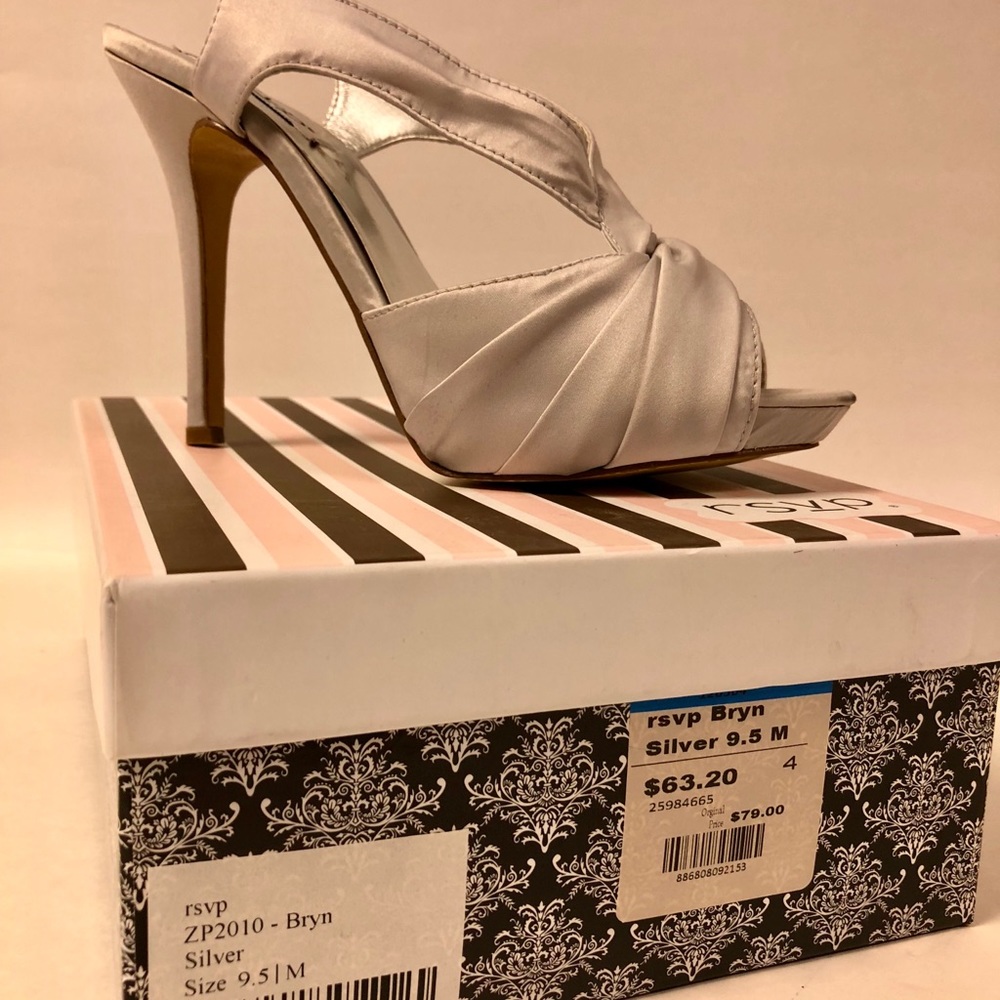 NIB RSVP Satin Silver Heels 9.5